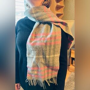 Rare Burberry Gray & Pink Vintage Scarf